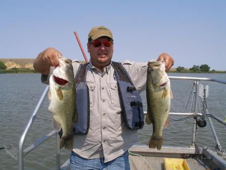 Electrofishing_White_Clay2.jpg Image
